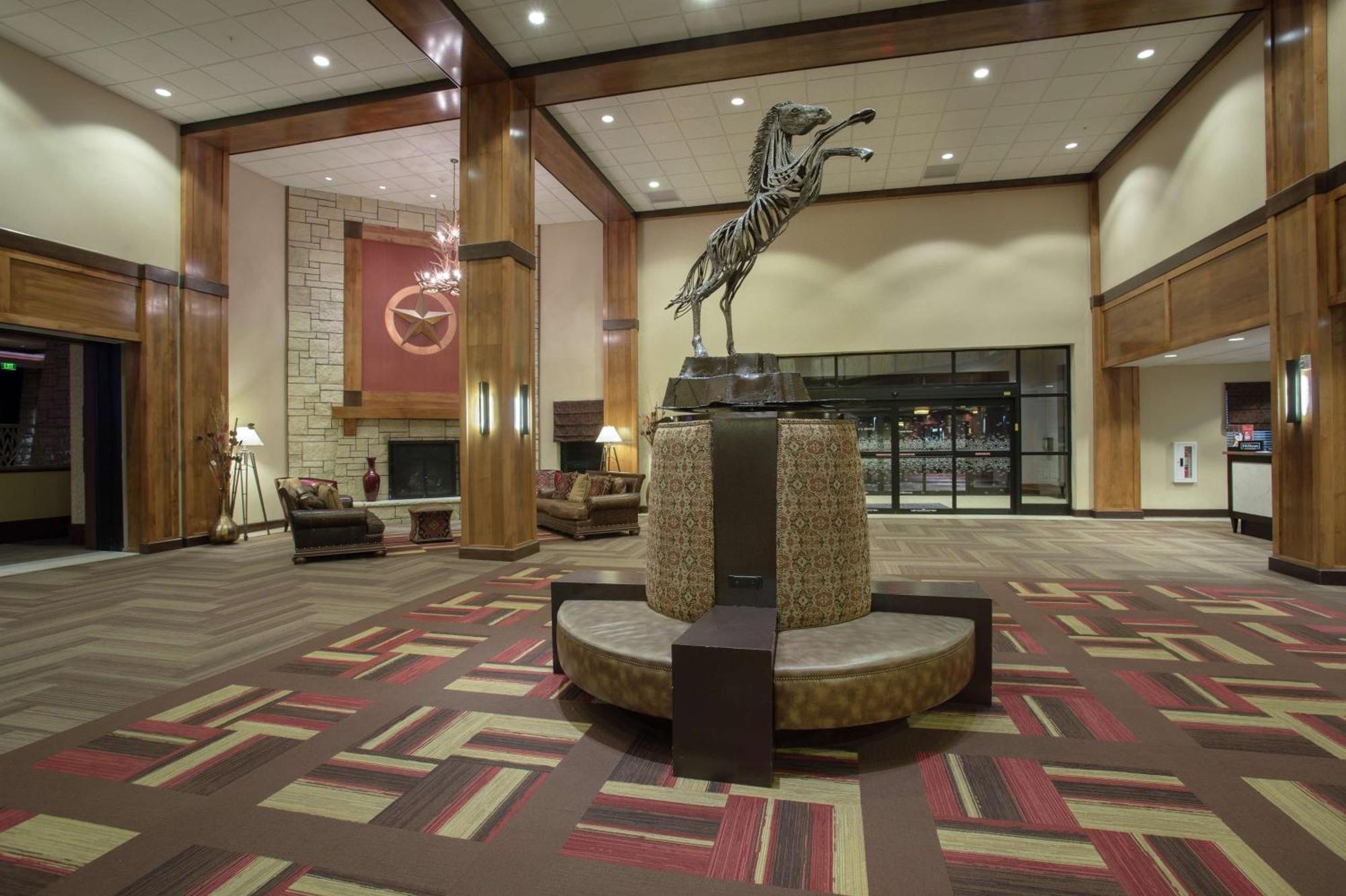Hampton Inn & Suites I-35/Mulvane Екстериор снимка